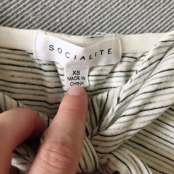 NWOT 🛍 Strapless babydoll top • Socialite - Picture 4 of 4